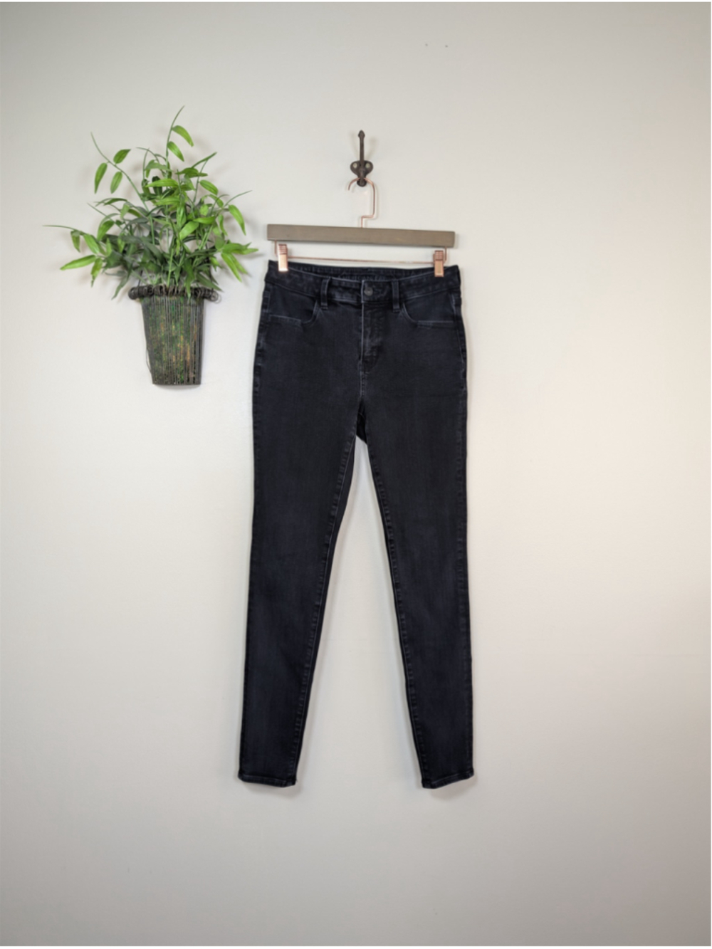 American Eagle 8 Hi Rise Skinny Jeans Dream Stretch Jegging Black Wash Minimal